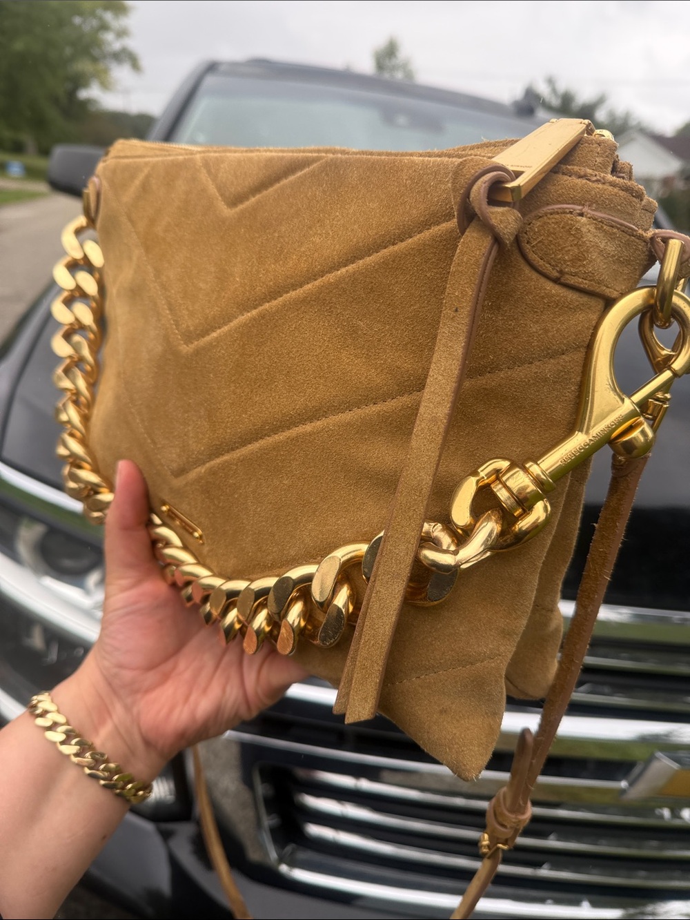 🧡Rebecca Minkoff Edie Maxi Suede Crossbody Bag Suede Shoulder Bag with Gold Chai